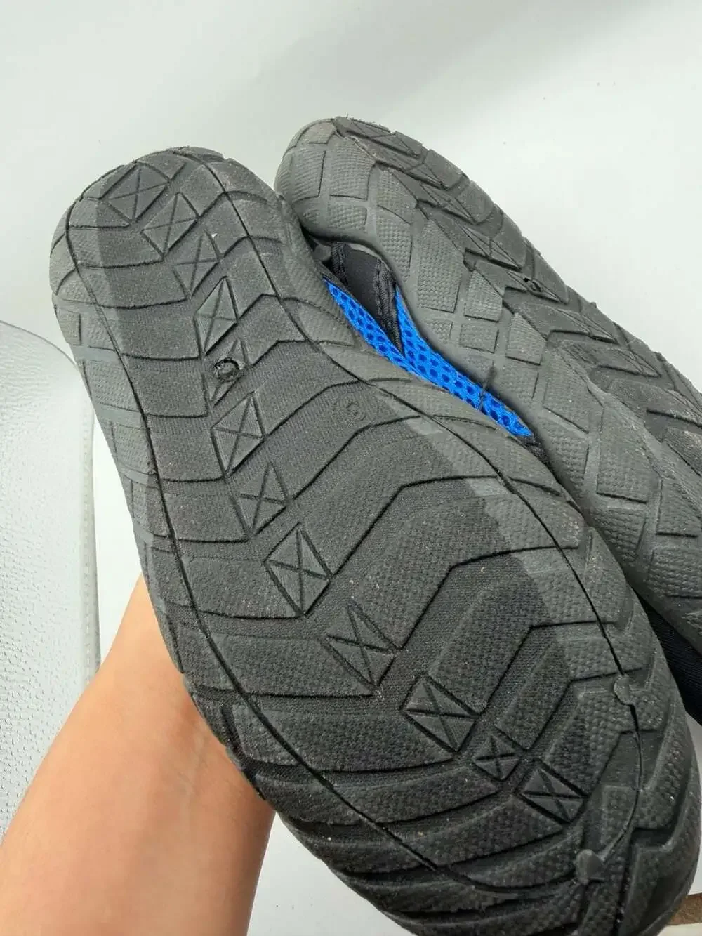 Boys Water Shoes Size 3 Black Blue Mesh Aqua Socks Swim Beach